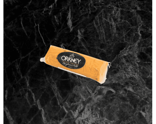 Orkney Smoked Cheddar with Ploughman's Pickle 150g